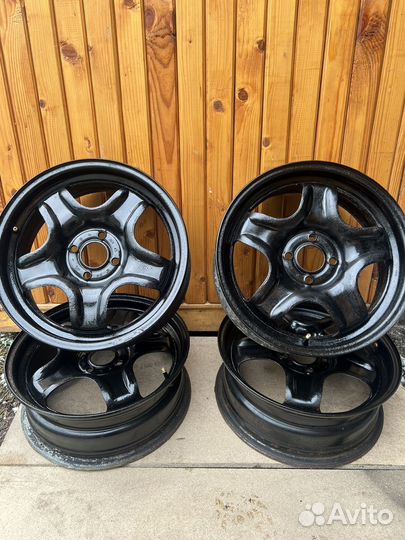 Штампованные диски r16