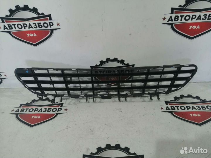 Решетка переднего бампера opel astra h gtc 3d