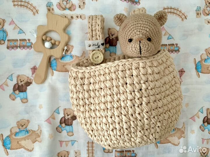 Органайзер на кроватку