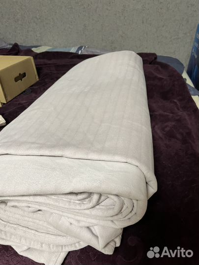 Одеяло и носки теплые