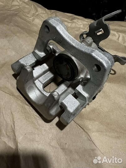 Суппорт задний Skoda octavia a7