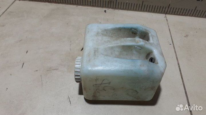 Бачок омывателя Лада 2107