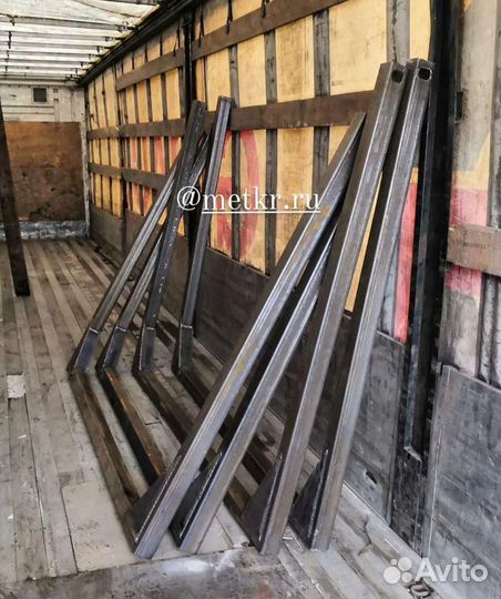 Коники для труб и леса