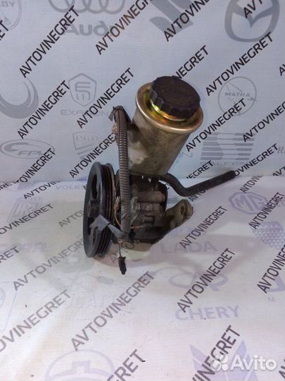 Насос гур Toyota Platz