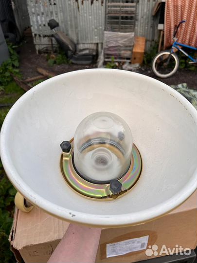 Светильник