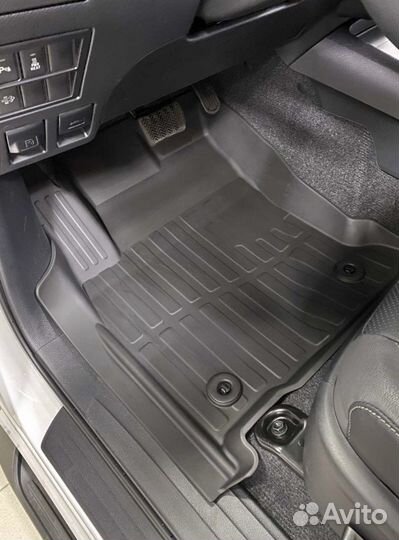 Ковры резиновые Toyota Hilux viii 2015-Н.В