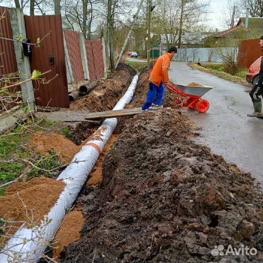 Копка траншей вручную