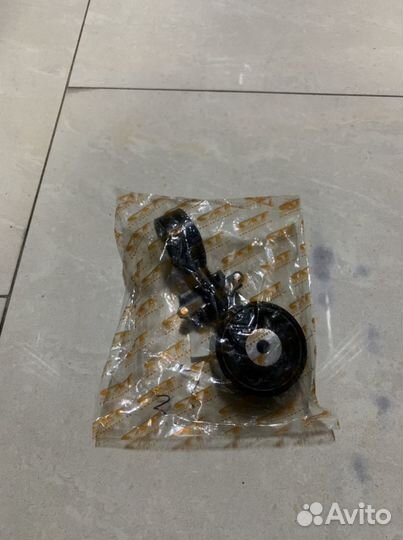 Подушка двигателя Toyota Camry V55 2.4