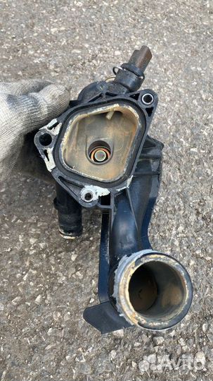 Корпус термостата Peugeot 308 EP6