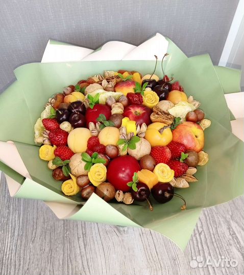 Букеты из фруктов