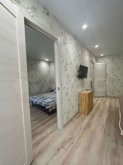 Комната 50 м², 1/2 эт.