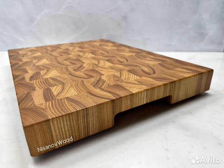 Торцевая разделочная доска из ясеня