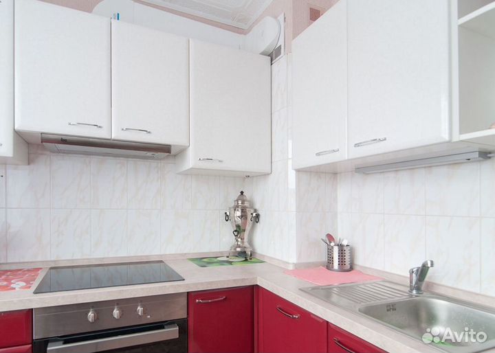 Кухня Красно-Белая на заказ с гарантией