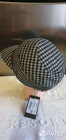 Женское кепи с ушками