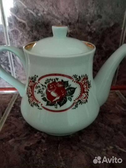 Сервиз чайный СССР Пролетарий. Фарфор