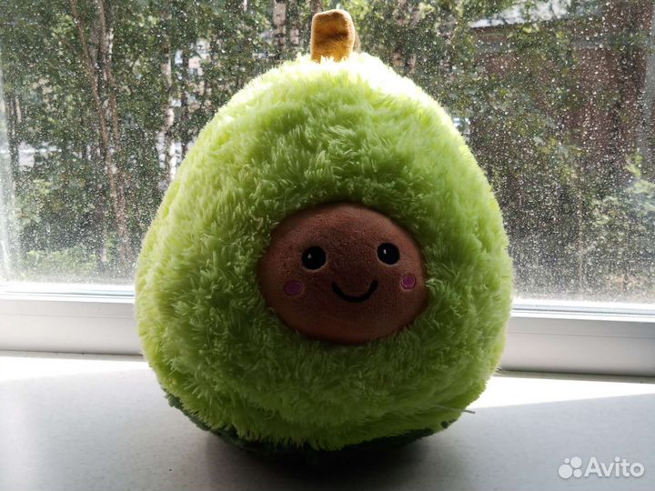 Плюшевый авокадо