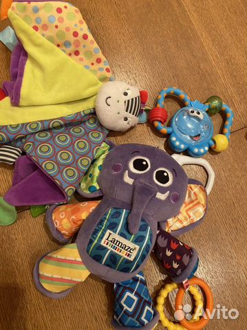 Развивающие игрушки для малышей