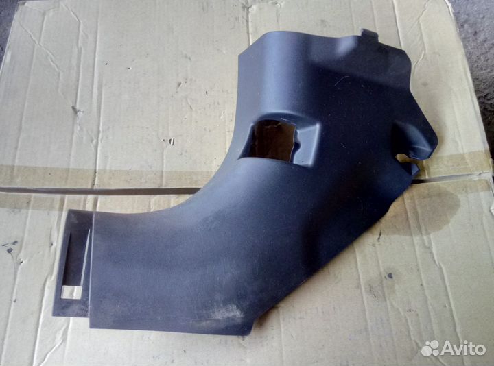 Накладка порога Mitsubishi Outlander GF 7217A019XB