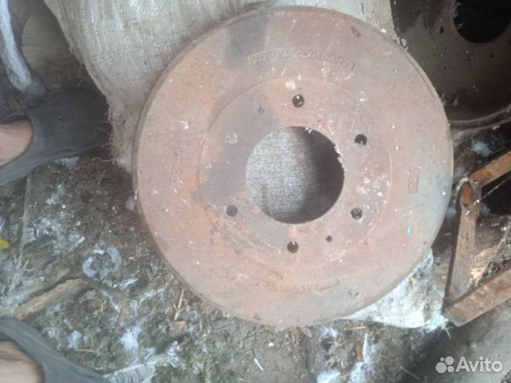 Тормозные барабаны