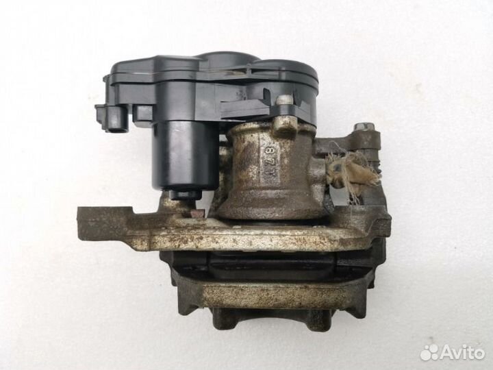 Суппорт задний правый Mitsubishi Outlander 3