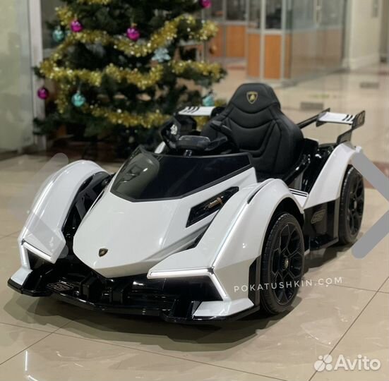 Электромобиль Lanborghini V12 Vision Gran Turismo