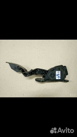 Педаль газа Suzuki SX4