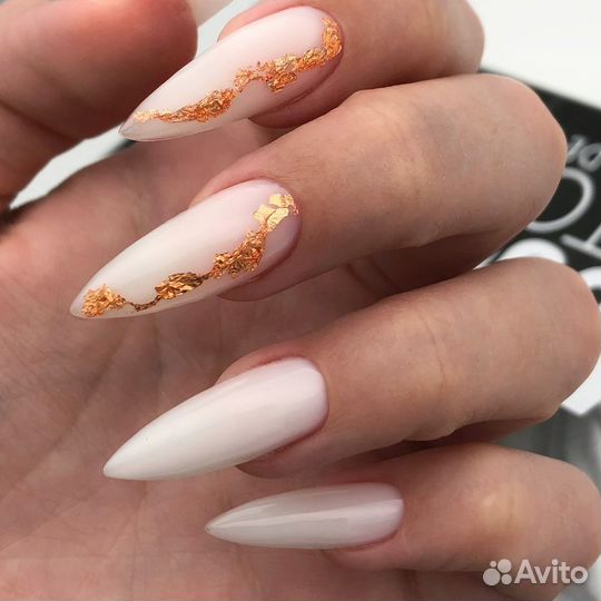 Мастер маникюра и педикюра