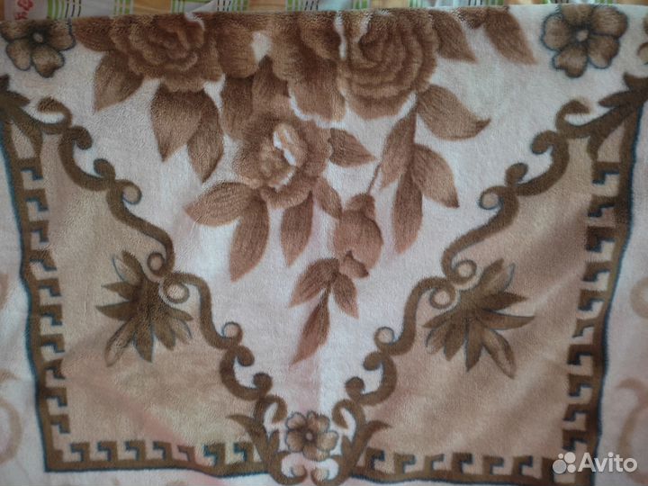 Покрывало на кровать бу