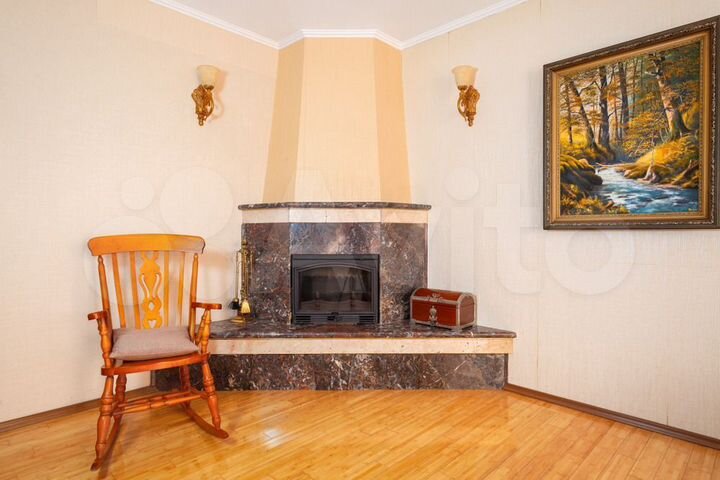 3-к. квартира, 103 м², 4/4 эт.