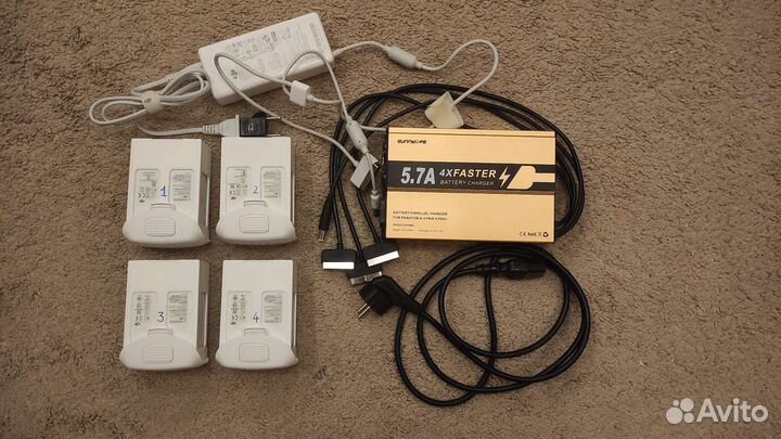 Квадрокоптер DJI Phantom 4 Pro 4 аккумул и подвес