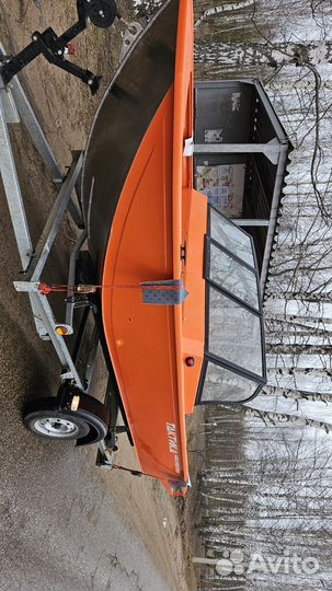 Лодка моторная аллюм. 