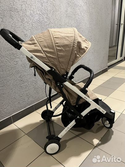 Прогулочная коляска yoya plus