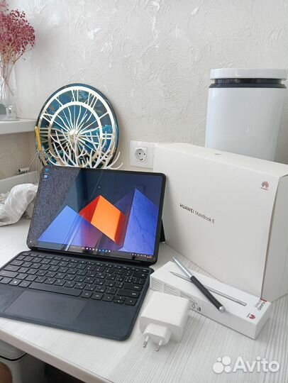 Ноутбук трансформер 2 в 1 Huawei MateBook E oled