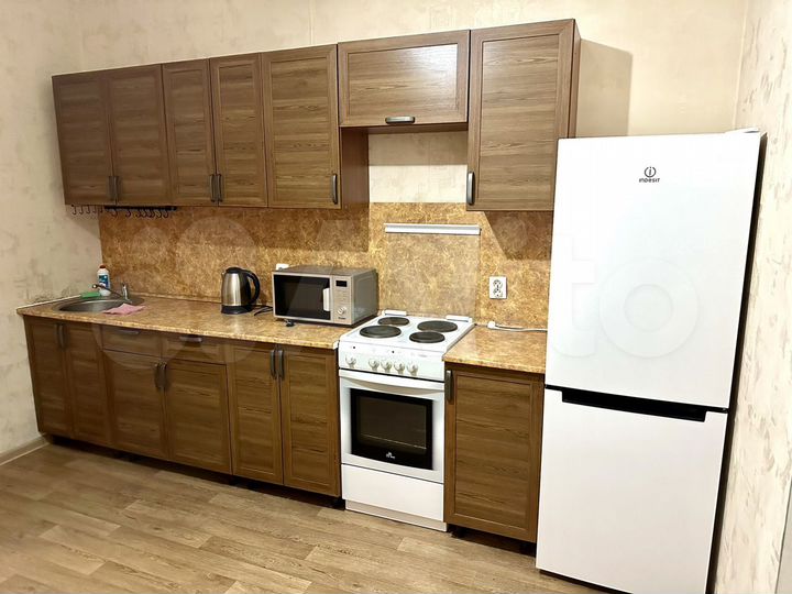 1-к. квартира, 45 м², 6/17 эт.