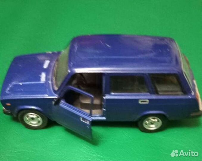 Машины металлические. Российские модели