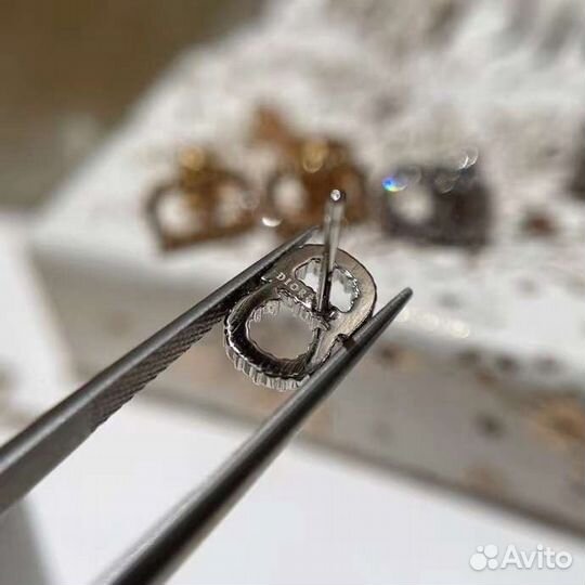 Серьги пусеты Dior