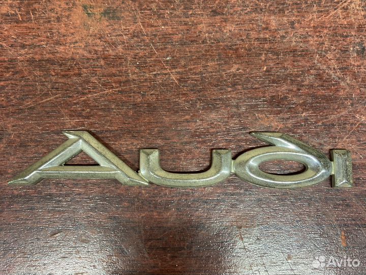 Эмблема крышки багажника ауди 80 б4