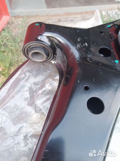 Рычаг ADN186101