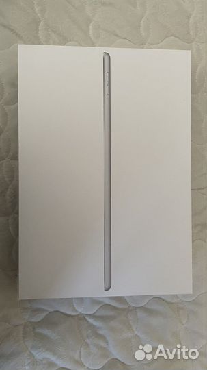 Коробка от iPad 8 поколения