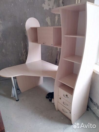 Уголок школьника бу