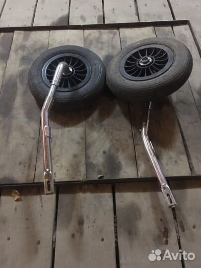 Подкатные колёса к резиновой лодке