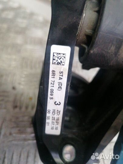 Педаль сцепления Skoda Fabia 5J 1.2 CHF 2011