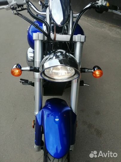 Suzuki Boulevard M50