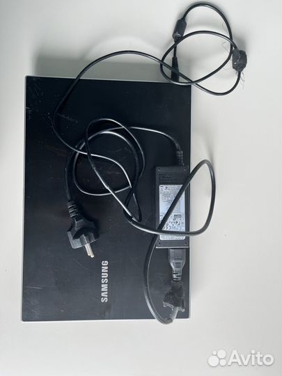 Ноутбук samsung