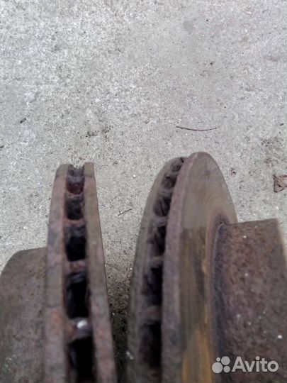 Диски тормозные Вито 638