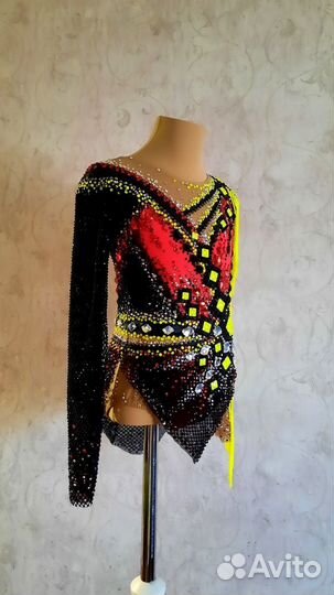 Купальник для художественной гимнастики