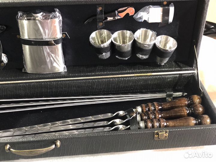 Подарочный набор шампуров Ястреб