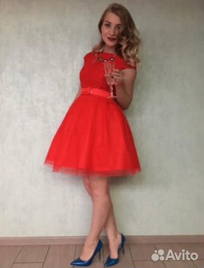 Платье новое нарядное праздничное