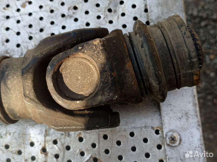 Карданный вал передний Bmw X5 E70 3.0 N52B30