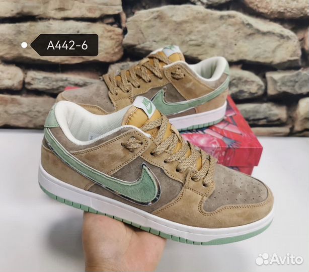 Кроссовки Nike Dunk Low